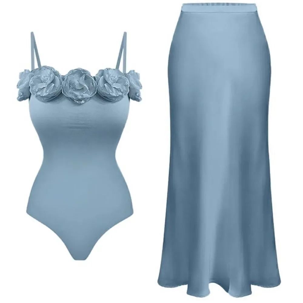 FLAXMAKER Floral Decor One Piece Swimsuit And Skirt Size S.